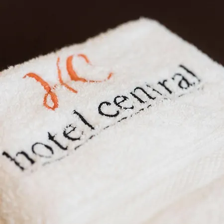Hotel Central 2*